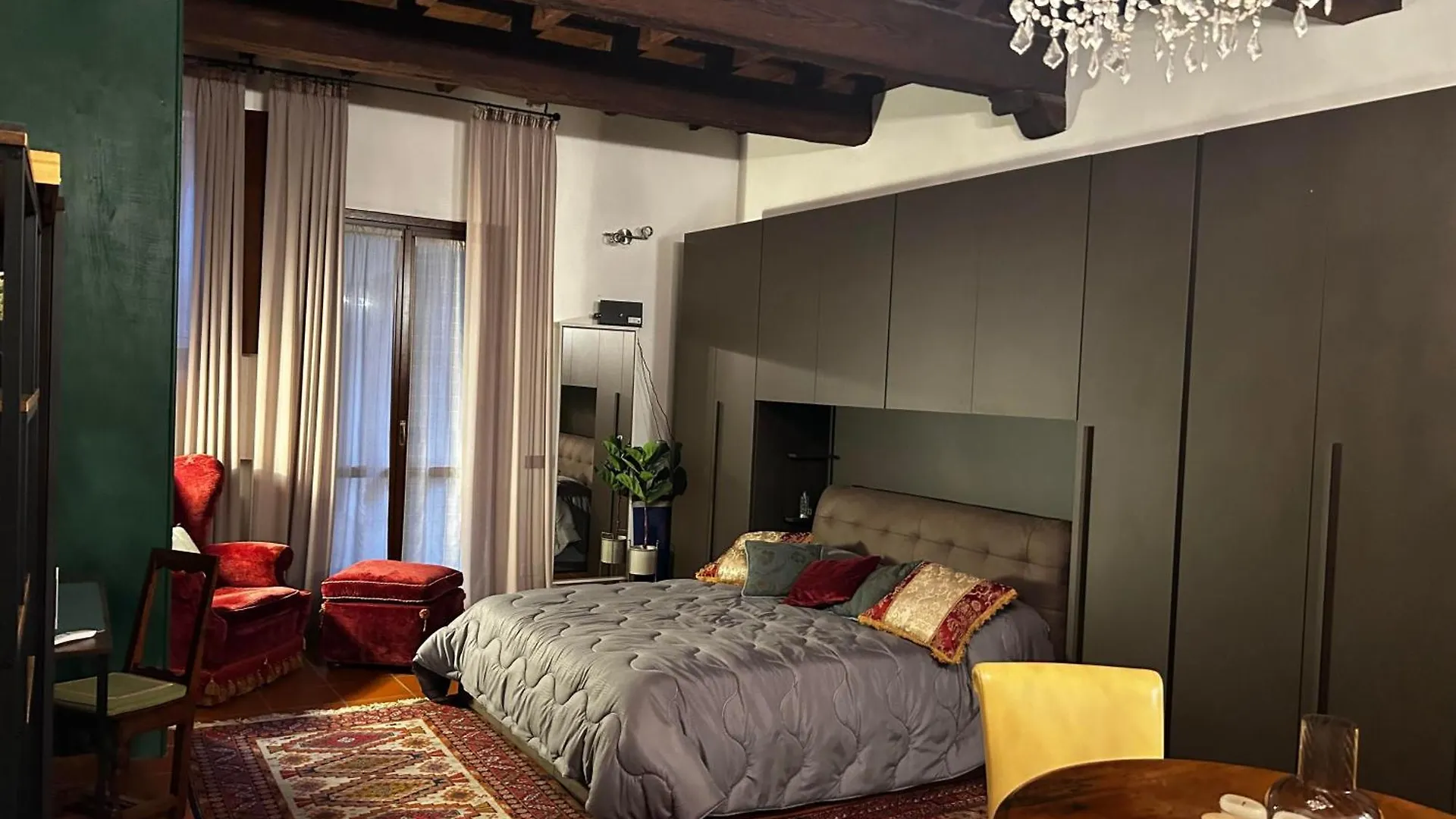 Maison Mayr Ferrara Italy