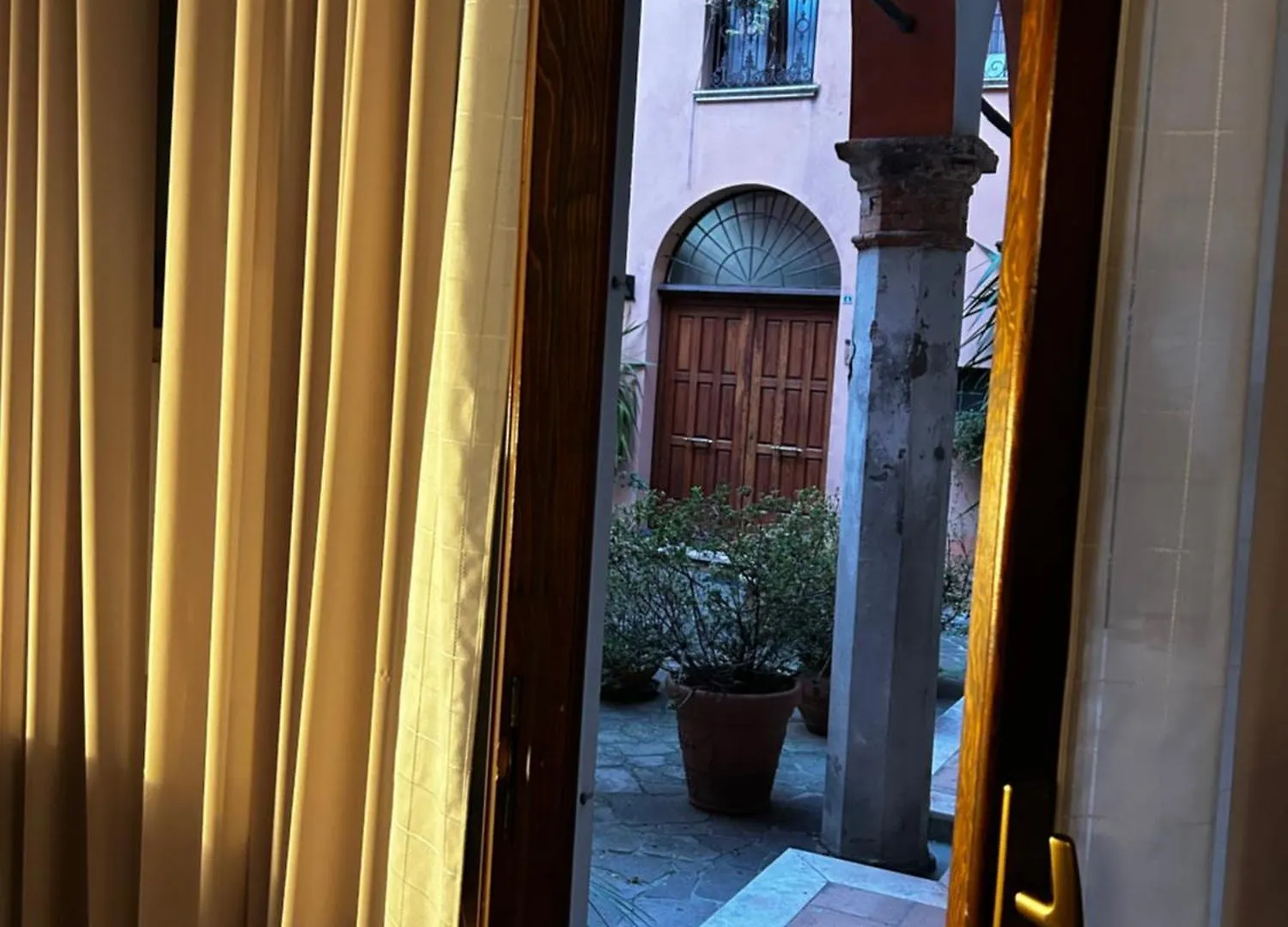 Maison Mayr Ferrara