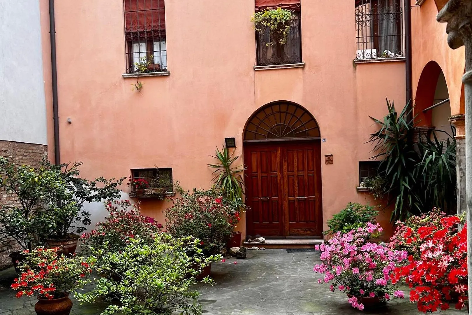 Apartment Maison Mayr Ferrara